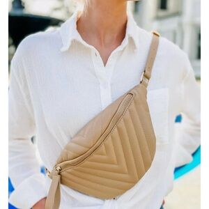 NEW W/TAGS TAUPE CROSSBODY BAG